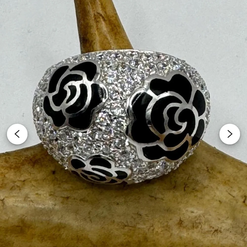 VTG RARESerling Silver Ring Black Enamel Roses with Pave Cz Diamonds Size 10